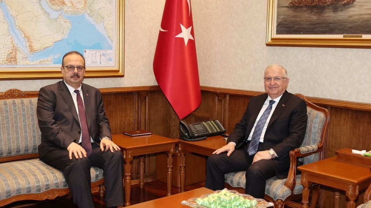 Bakan Güler, Ankara valisi Canbolat'ı bakanlıkta kabul etti