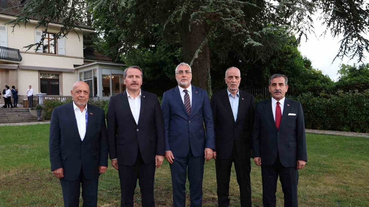 Bakan Işıkhan, Cenevre’de işçi, işveren ve memur temsilcileriyle bir araya geldi
