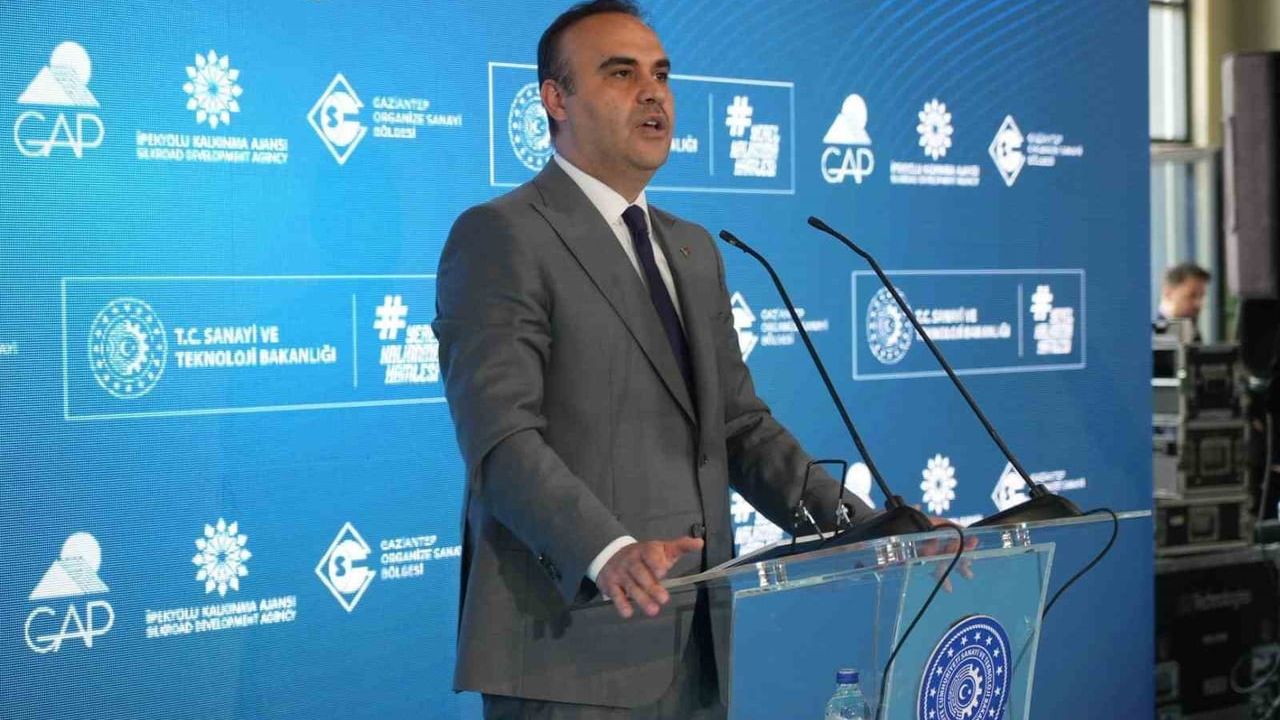 Bakan Kacır: 'Güven ve istikrarla kalkınma sürecini sürdürüyoruz' — İpekyolu projeleri Gaziantep'te açıldı