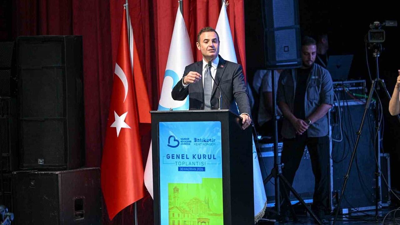 Balıkesir kent konseyinde Sevinç Baykan Özden yeniden başkan seçildi