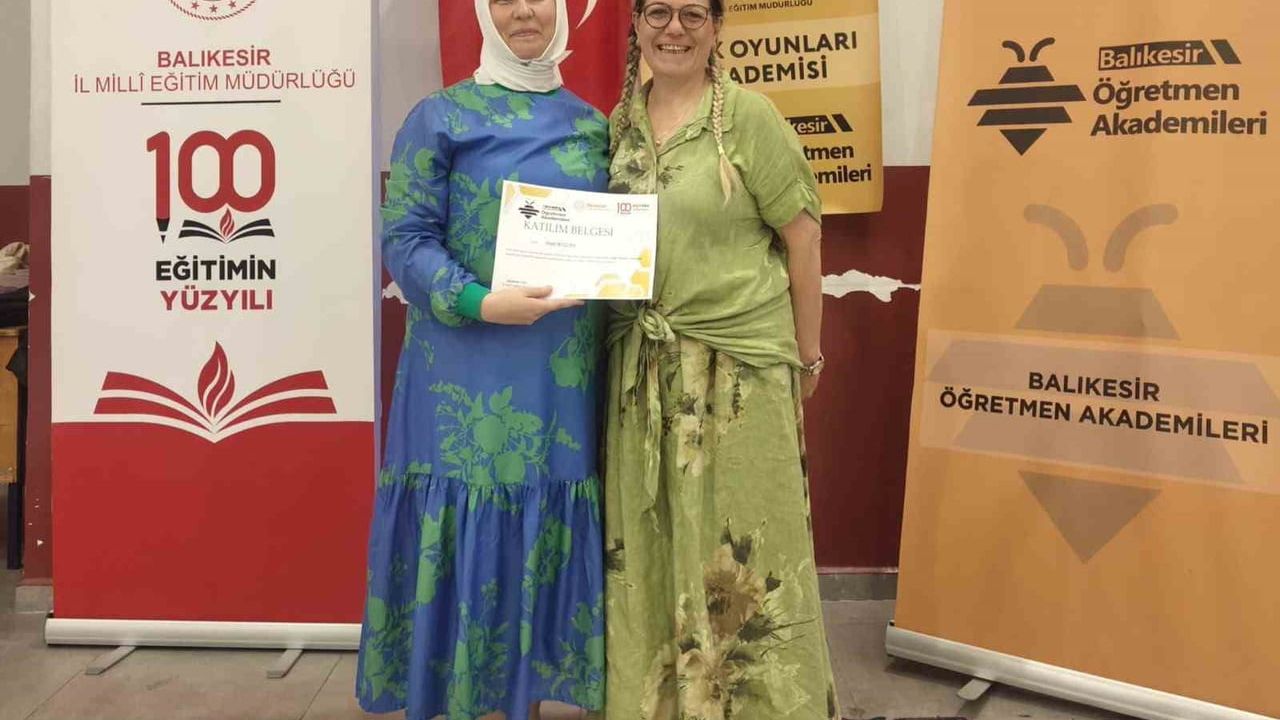 Balıkesir Öğretmen Akademileri Halk Oyunları Akademisi, Kafkas Danslarıyla Dönemi Kapattı