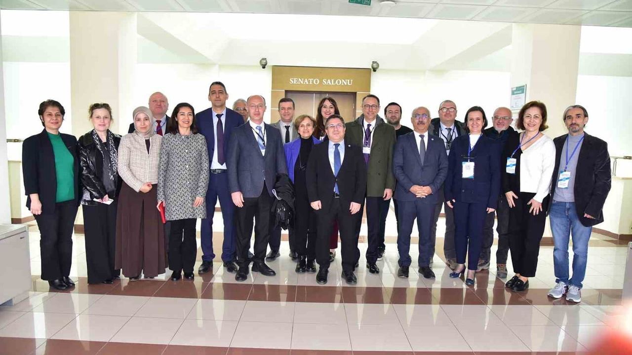 Balıkesir Üniversitesi Biyoloji Bölümü FEDEK Tarafından 5 Yıl Süreyle Akredite Edildi