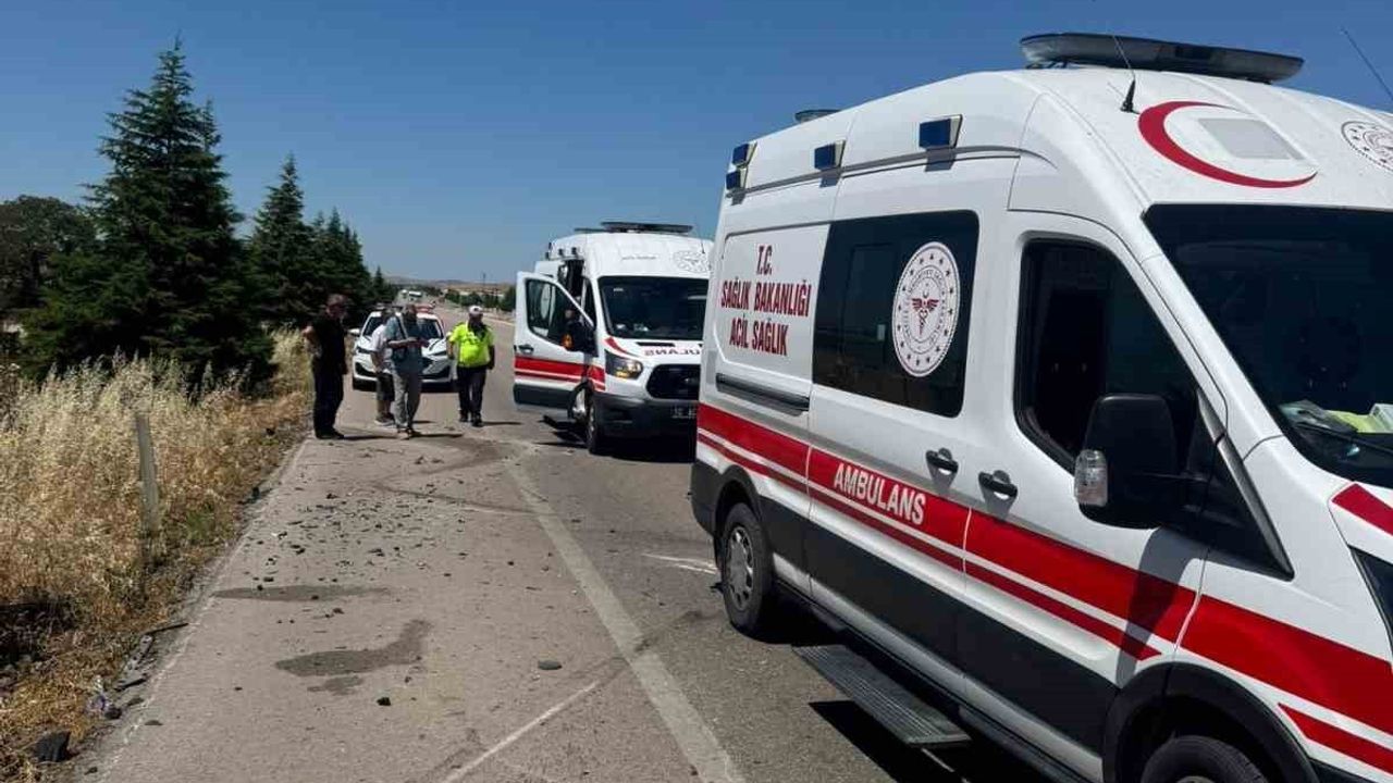 Bandırma-Susurluk karayolunda trafik kazası: 1 ölü, 4 yaralı