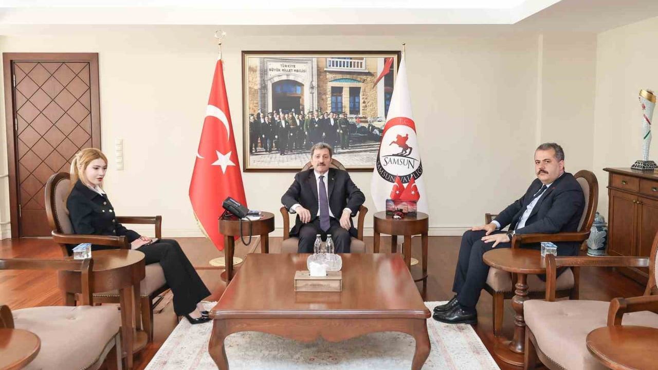 Barbie kaymakam Tuğçe Orhan Samsun'a veda etti