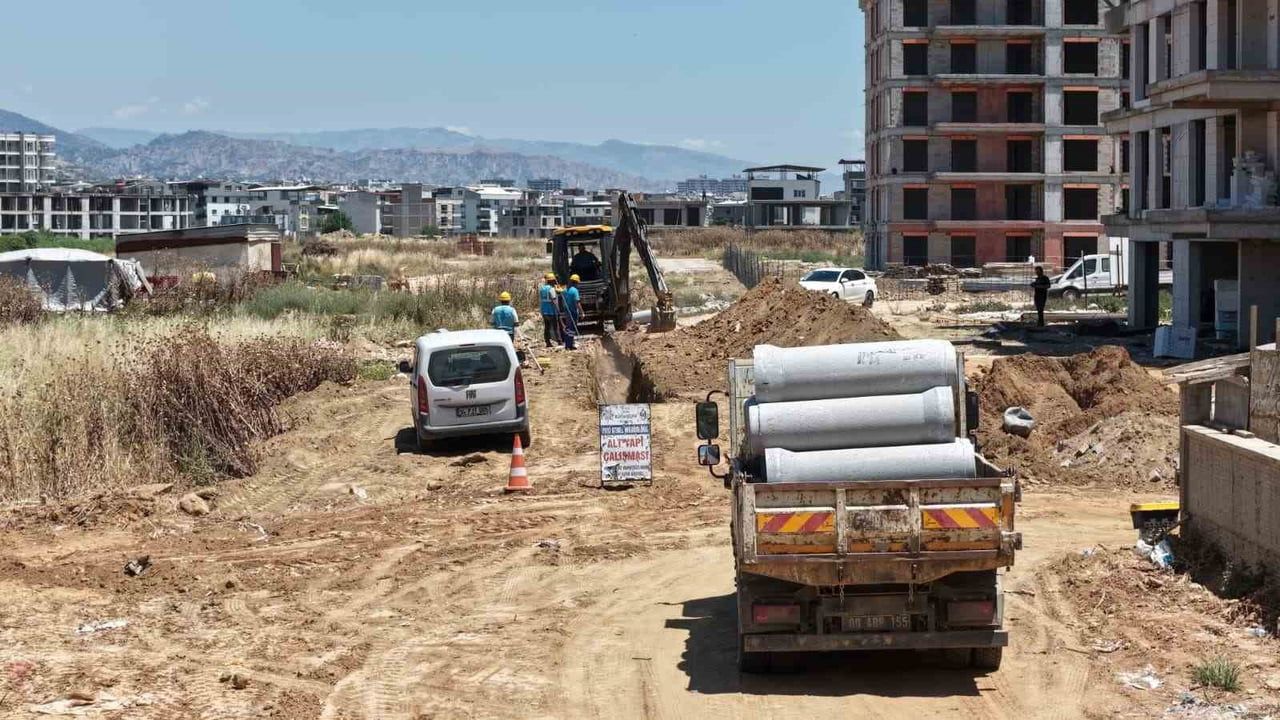 Başkan Çerçioğlu Efeler'de kanalizasyon hattı çalışmalarını başlattı