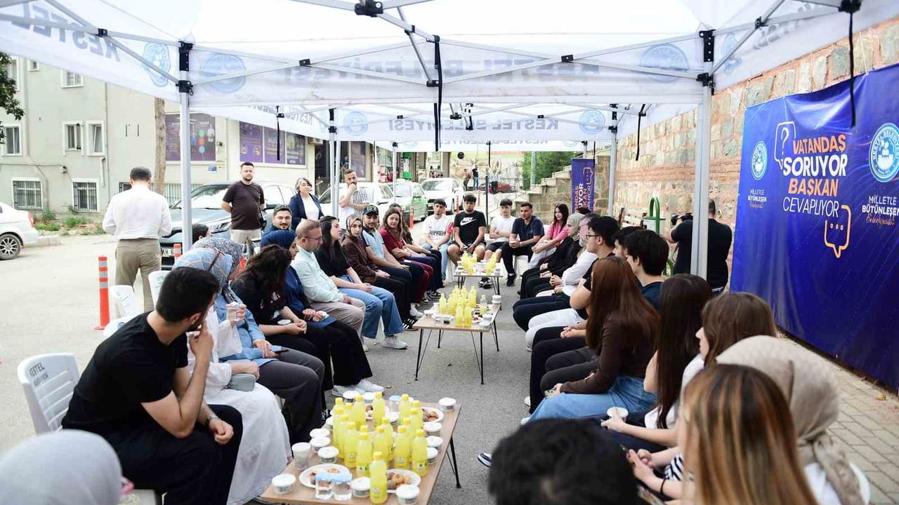 Başkan Ferhat Erol Kestel Millet Kütüphanesi'nde gençlerle buluştu: Talepler için çözüm talimatı