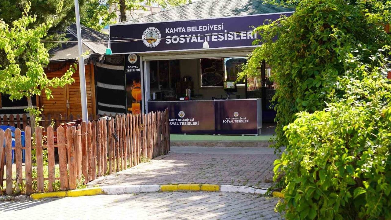 Başkan Hallaç: Kâhta'da parklarda yeni dönem başlıyor