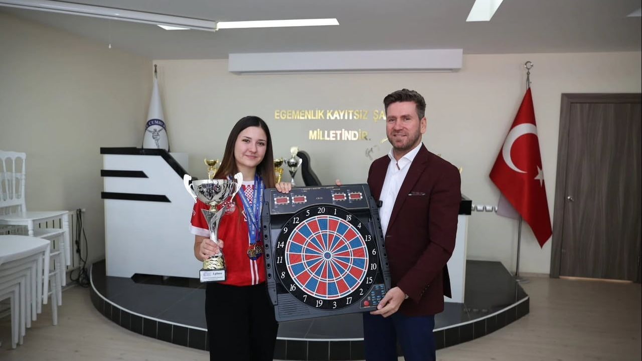Başkan Kadir Tatık, Tavas'ın şampiyon sporcularını ağırladı