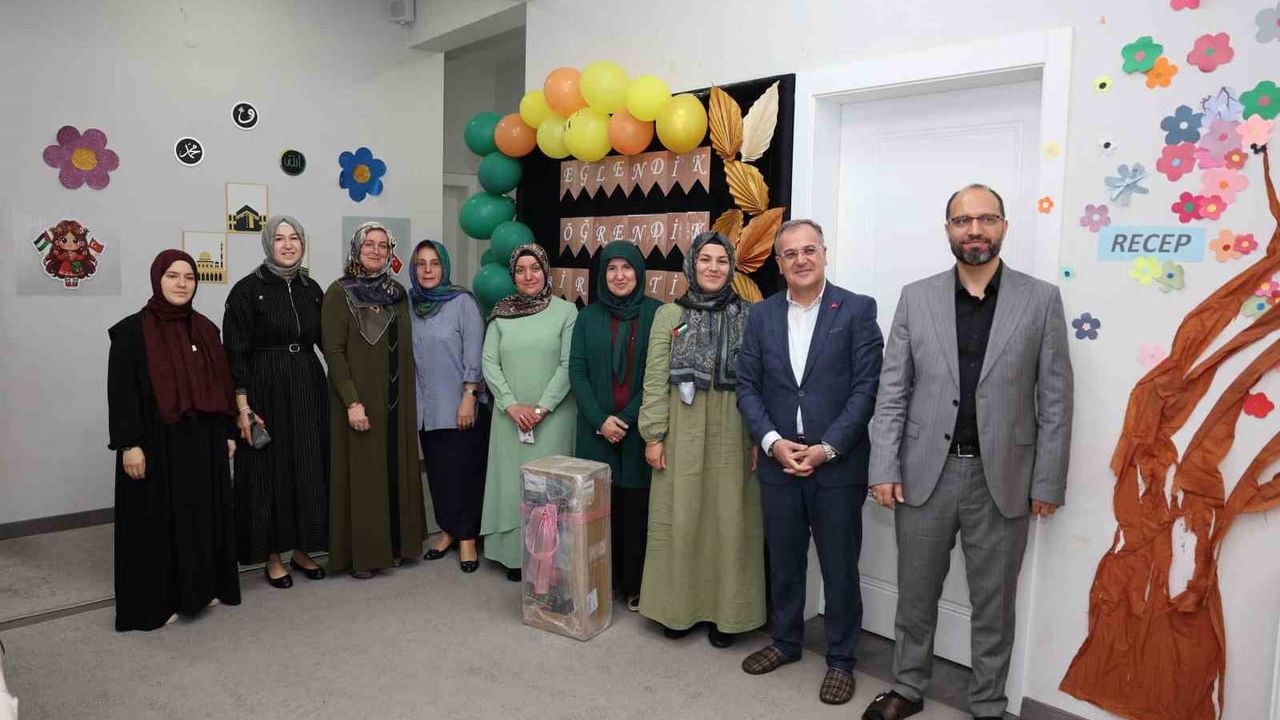 Başkan Özdoğan: Kur’an’ı hayatımıza rehber edinmek büyük bir değerdir