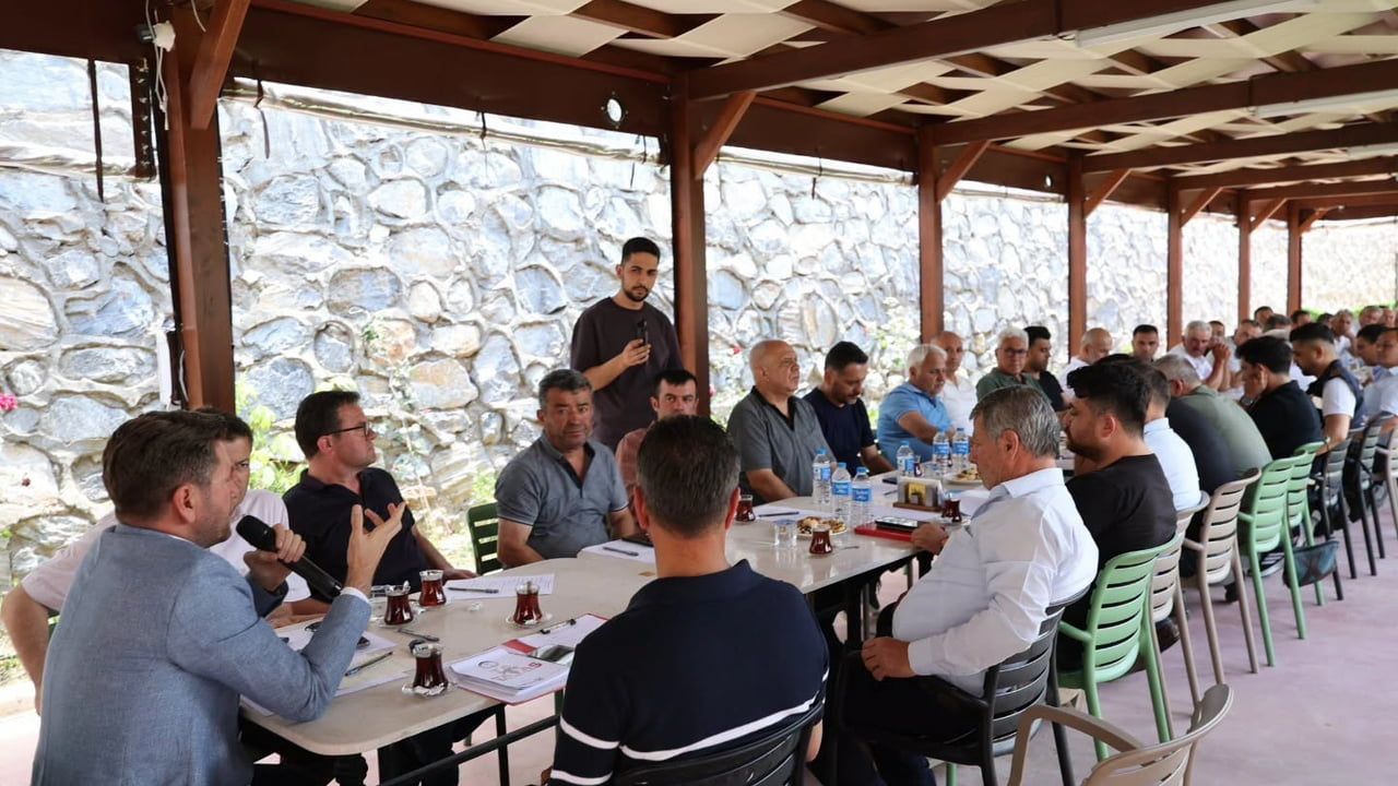 Başkan Tatık muhtarlarla ilçede yapılacak hizmetleri değerlendirdi