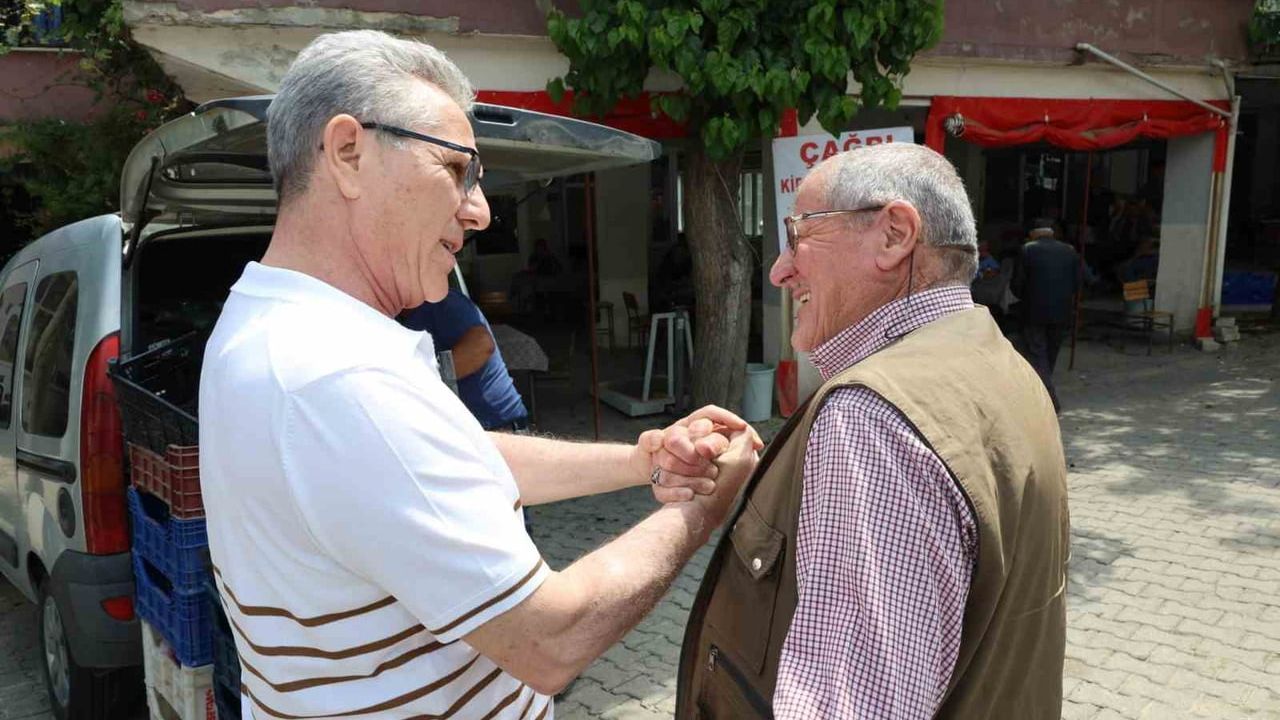Başkan Tetik Aşağı Yakacık’ta üreticiler ve vatandaşlarla bir araya geldi