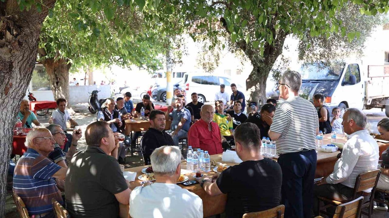 Başkan Tetik Bozyurt Mahallesi'nde vatandaşların taleplerini dinledi