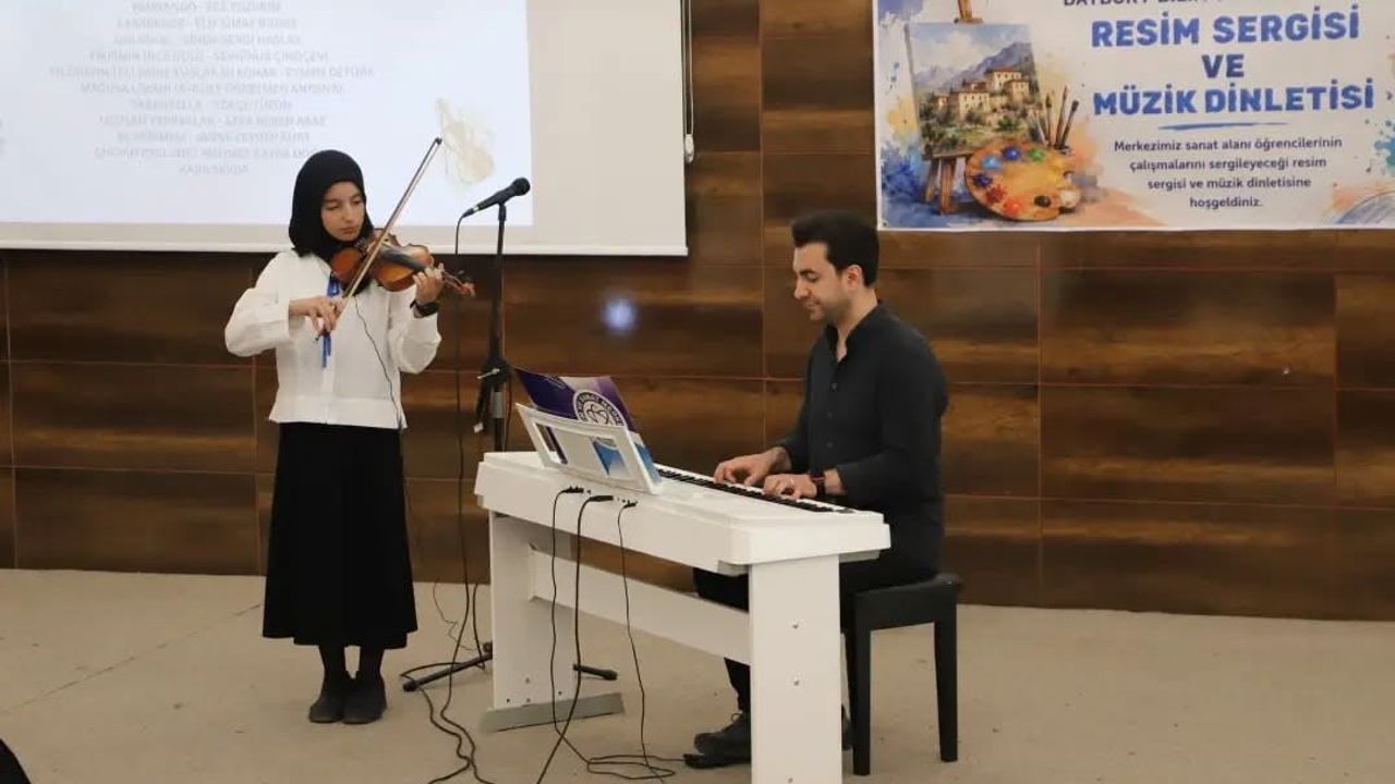 Bayburt BİLSEM öğrencilerinden yıl sonu sergisi