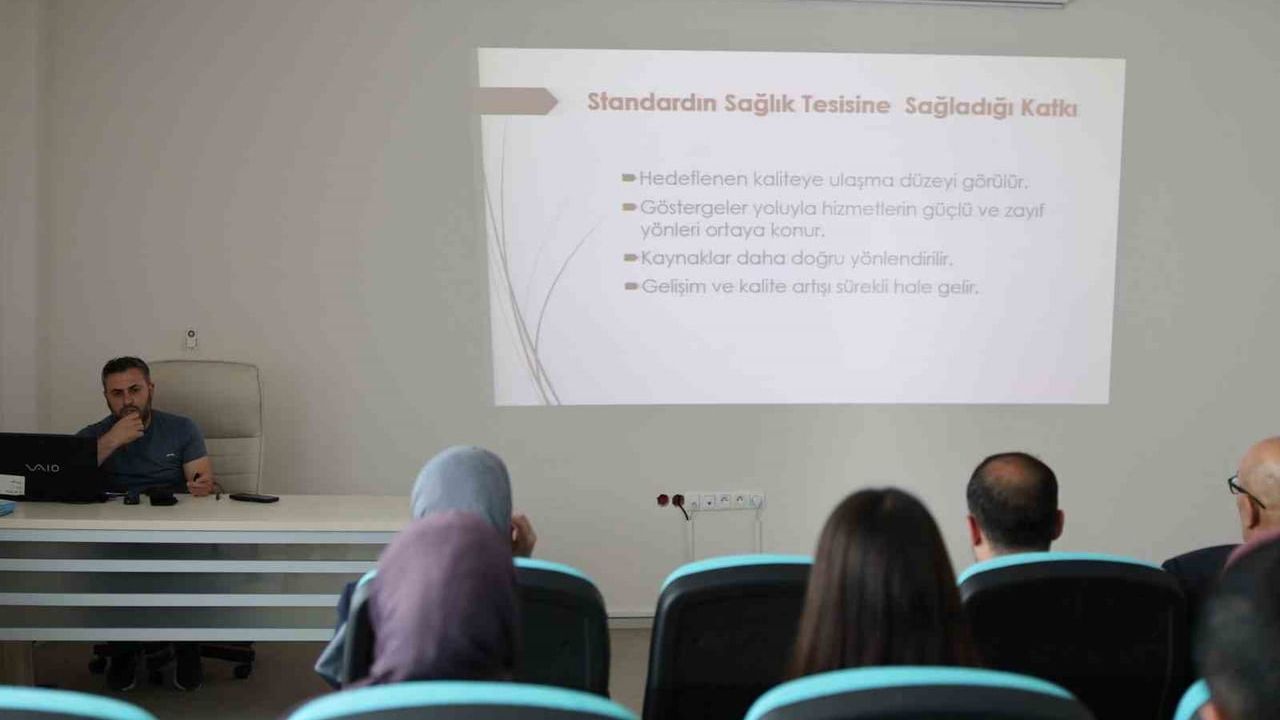 Bayburt'ta sağlık hizmetleri kalite toplantısı yapıldı