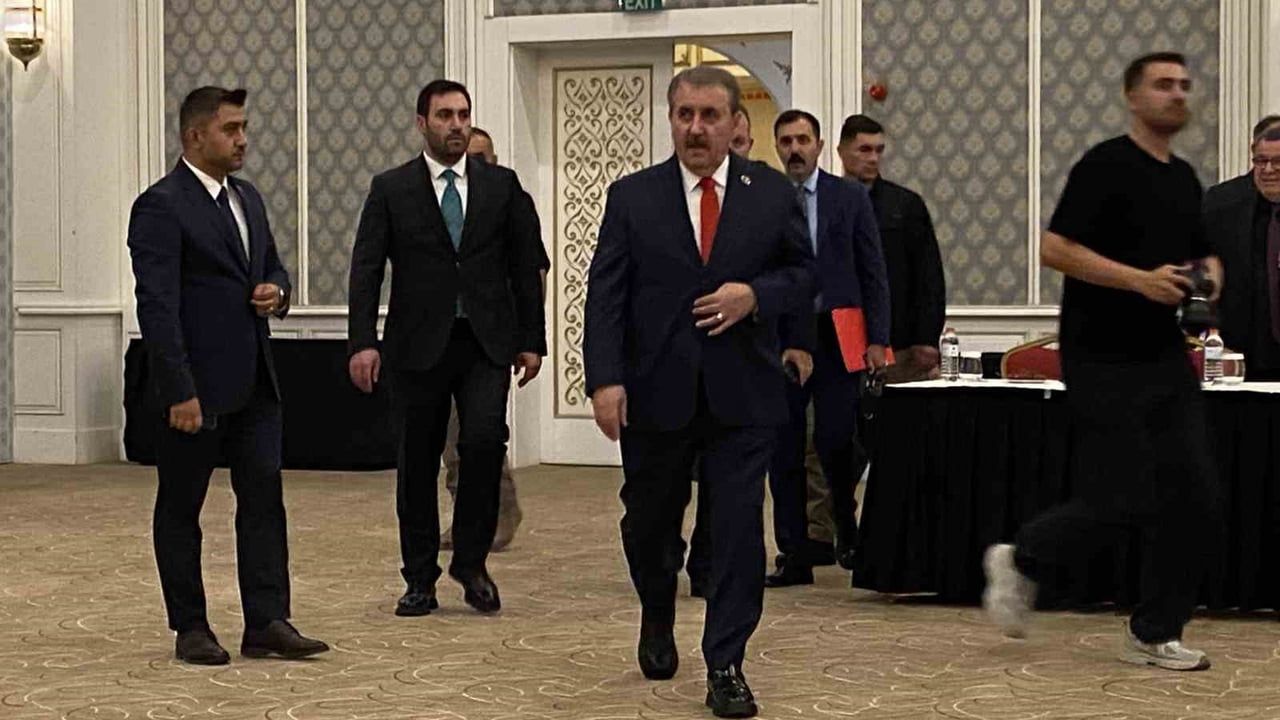 BBP genel başkanı Destici: Yazıcıoğlu davasının Ankara başsavcılığına sevki umut verdi