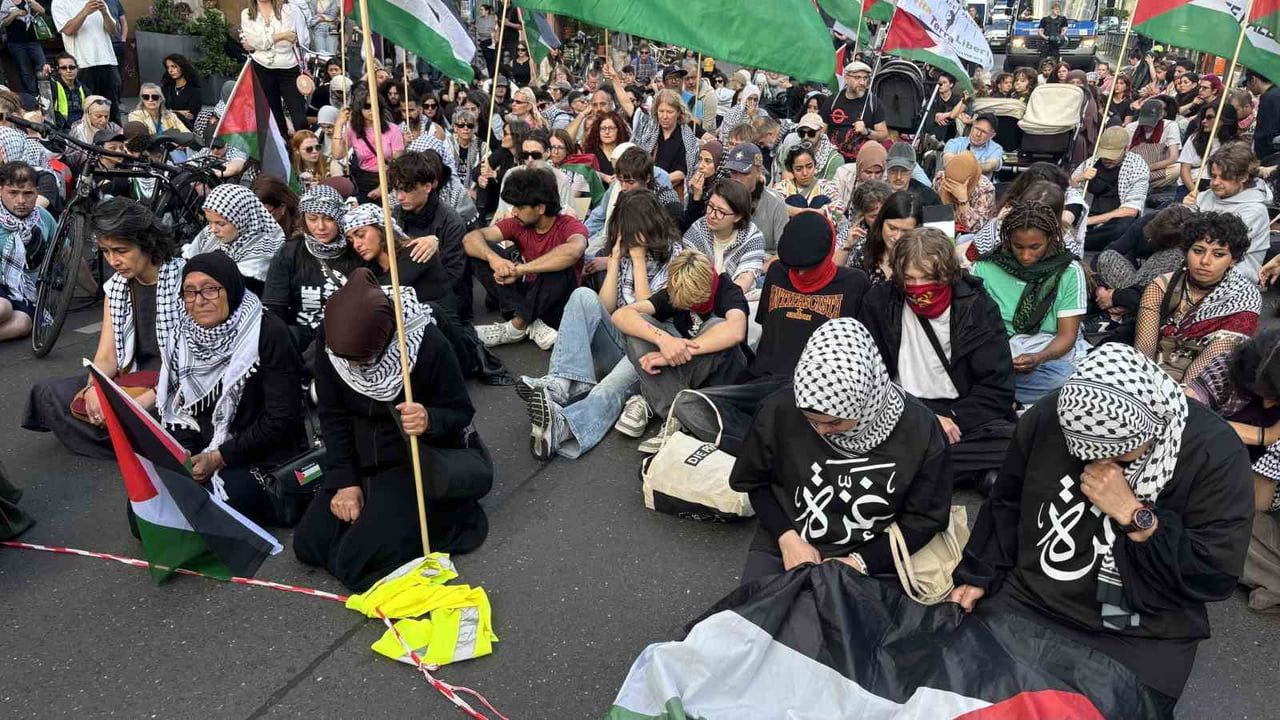 Berlin'de Filistin Destek Gösterisinde Polis Müdahalesi ve Çok Sayıda Gözaltı