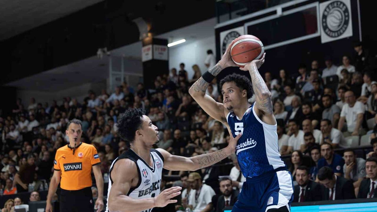Beşiktaş 82-79 Bahçeşehir Koleji — BSL Play-off Yarı Finali: Beşiktaş Seride 1-0 Öne Geçti
