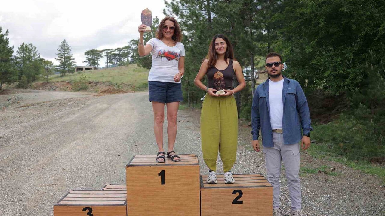 Beyağaç'ta Sandras Ultra Trail: 180 sporcu ve beş parkurla ilk organizasyon