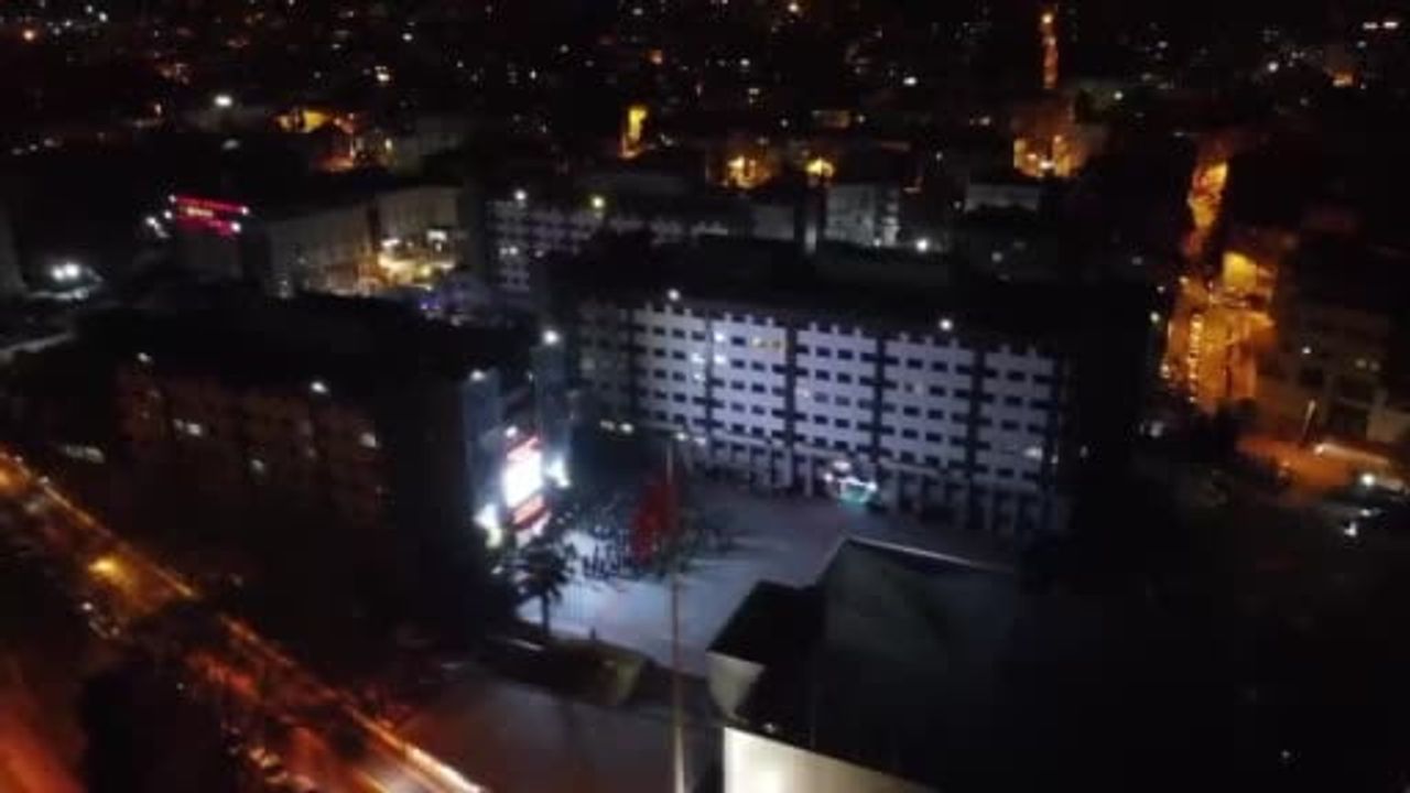 Beylikdüzü Belediyesi'ne yönelik operasyonda 27 şüpheli adliyeye sevk edildi