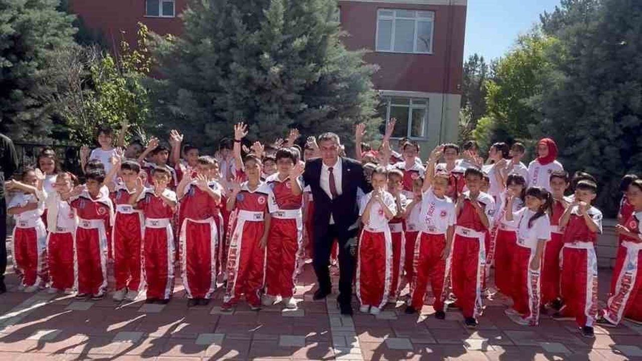 Beylikova'da kick boks kurslarına ilgi artıyor
