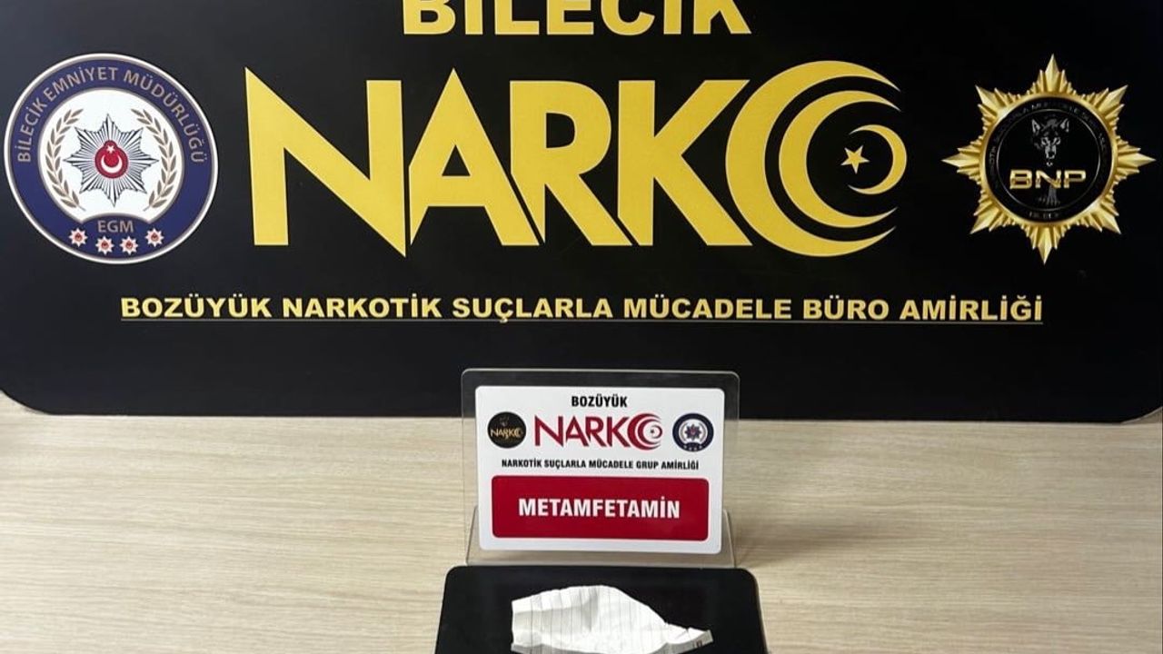Bilecik’in Bozüyük ilçesinde uyuşturucu operasyonu: Metamfetamin ele geçirildi, 3 gözaltı