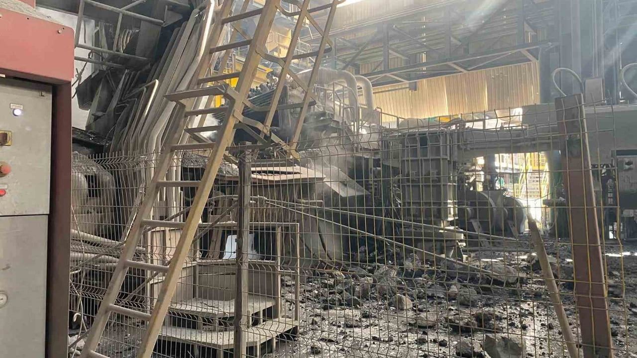 Bilecik Osmaneli'de Has Çelik fabrikasında ark ocağı patlaması: 3 yaralı