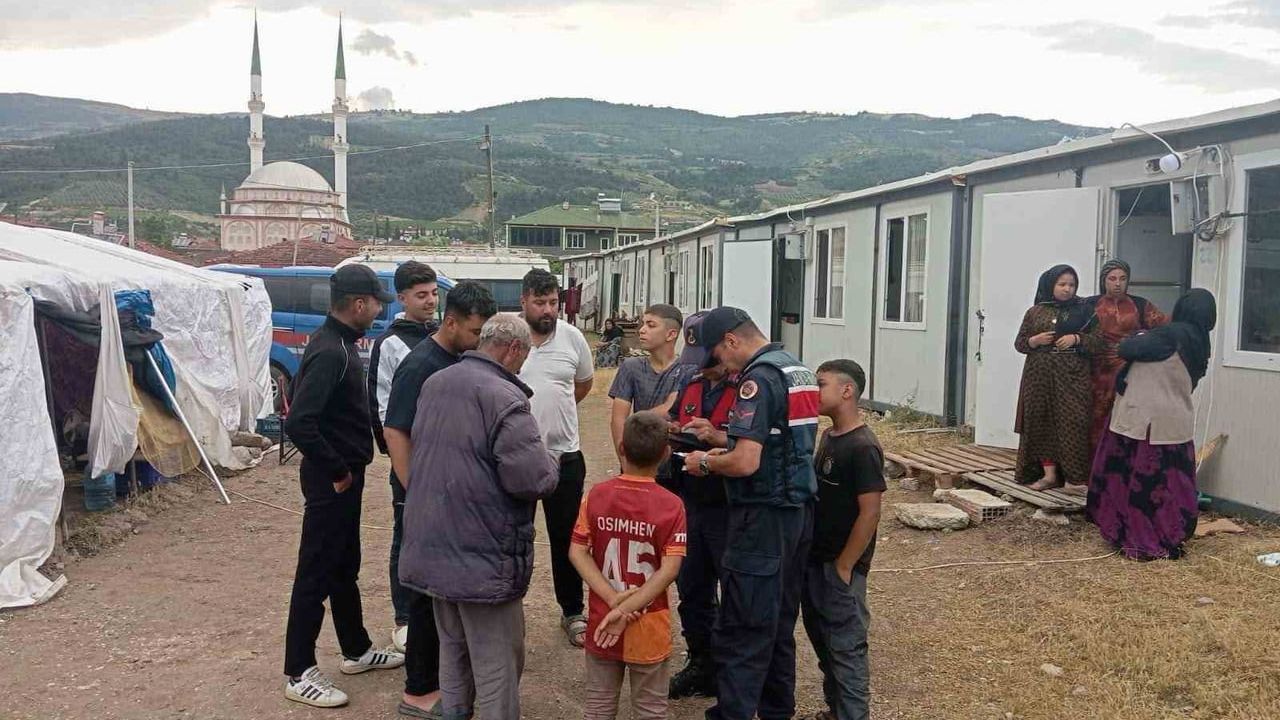 Bilecik’te mevsimlik işçilere jandarma denetimi
