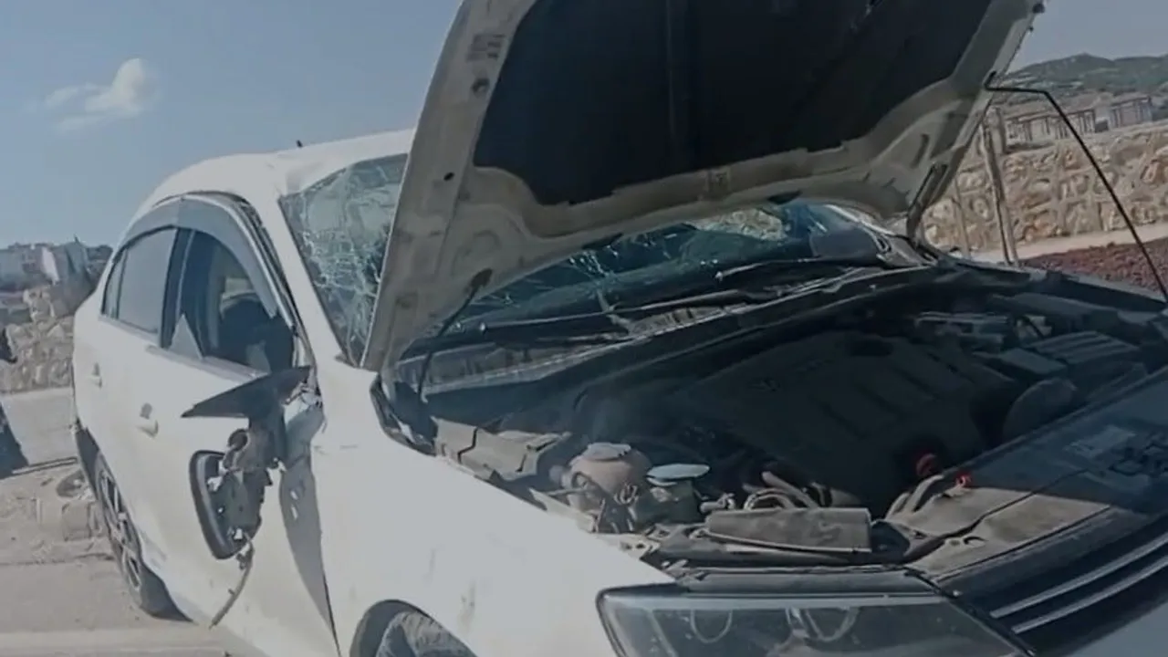 Bilecik'te virajı alamayan otomobil takla attı: 1 yaralı