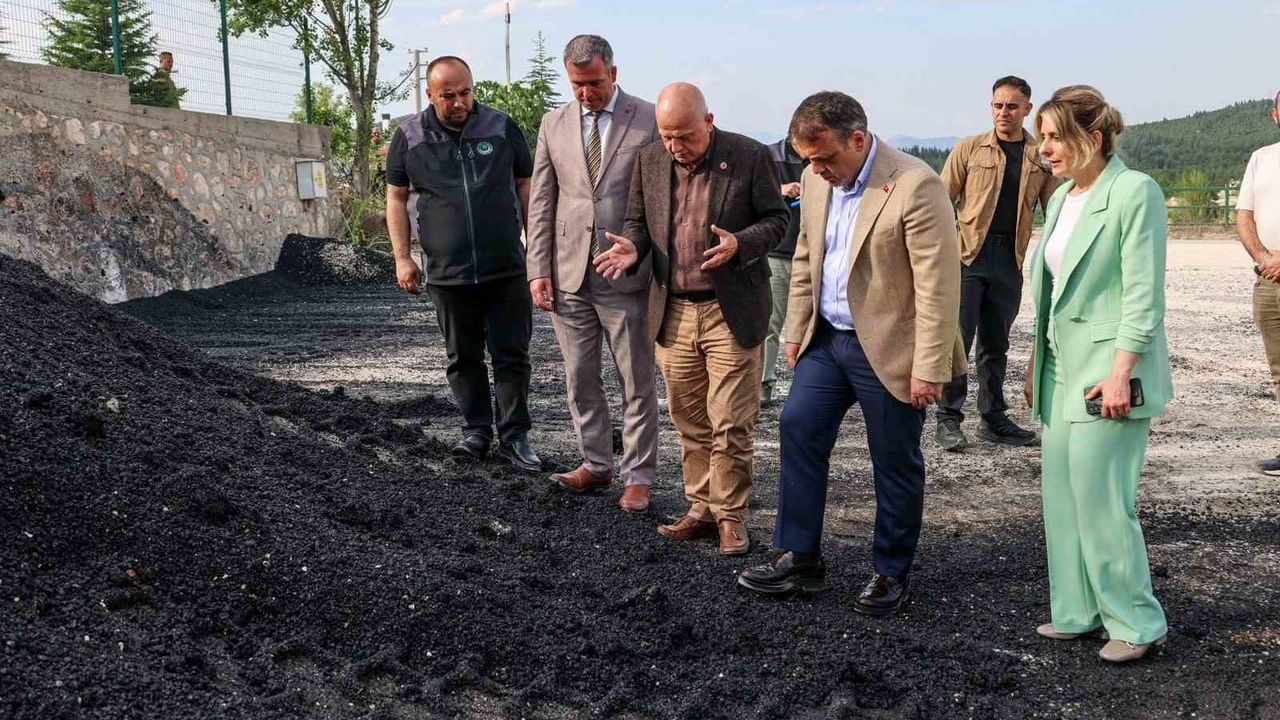 Bilecik Valisi Faik Oktay Sözer, Yol ve Asfalt Tesislerini Yerinde İnceledi