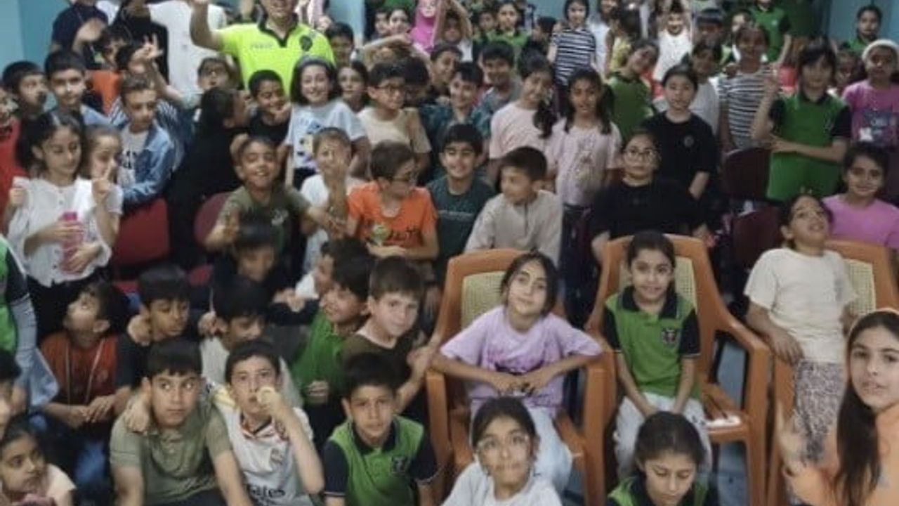 Bingöl'de öğrencilere trafik güvenliği eğitimi verildi