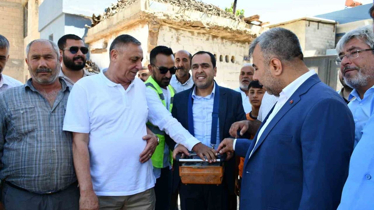 Birecik belediyesinden Kural Mahallesi'ne taziye evi temeli atıldı