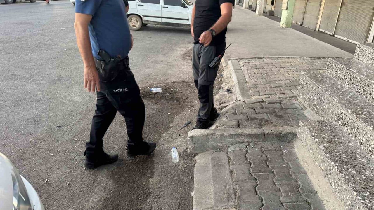 Birecik'te bıçaklı kavga: 1 kişi yaralandı