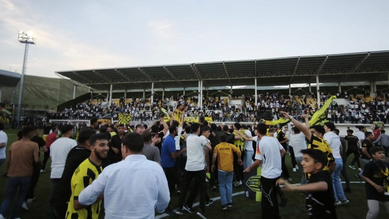 Bitlis Spor 1916, Play-Off'ta Hakkari Zap Spor'u Uzatmalarda 2-0 Yenerek Finale Yükseldi