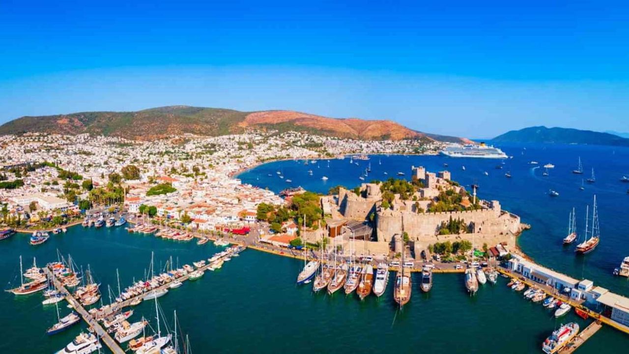 Bodrum Limanı Deniz Hudut Kapısı 2 Haziran 2026 itibarıyla 7 gün 24 saat hizmet vermeye başladı