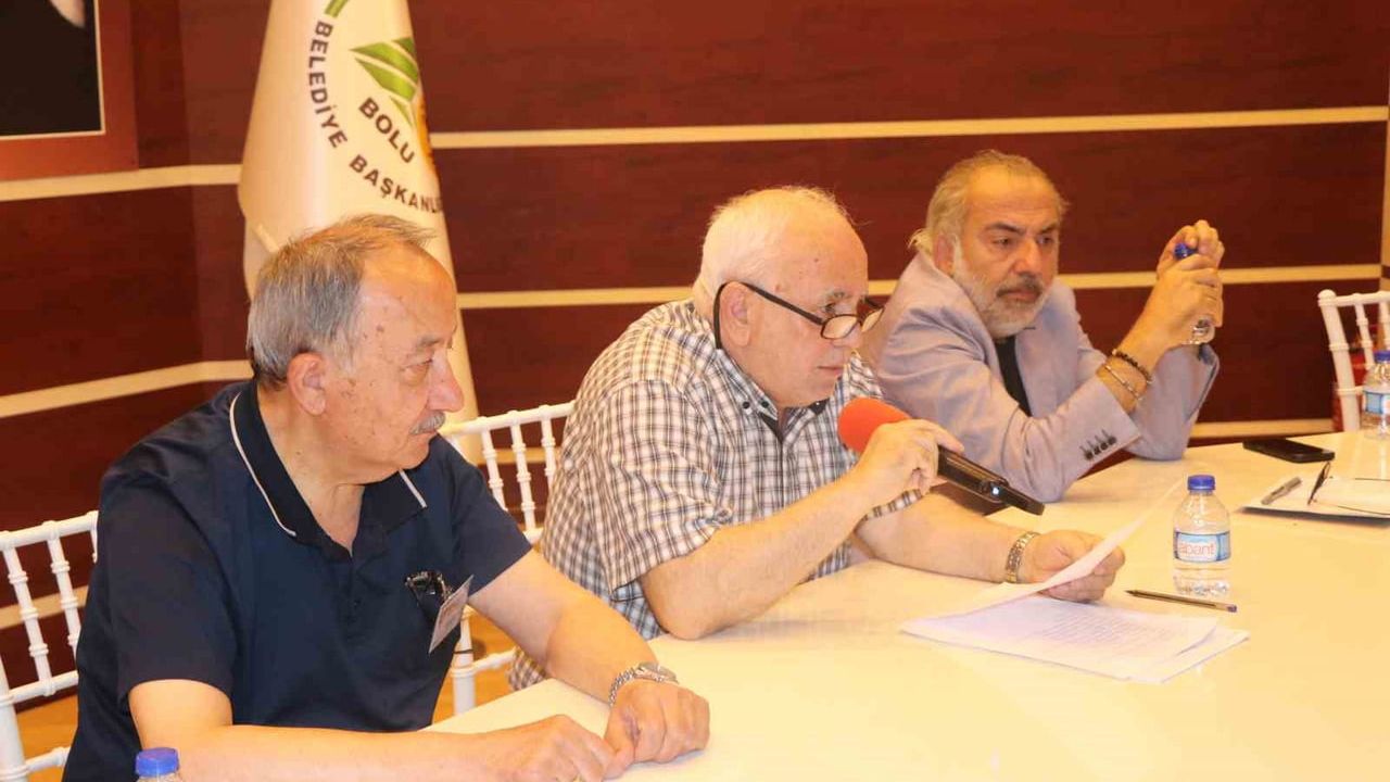Boluspor'da Erdal Bayrak yeniden başkan seçildi