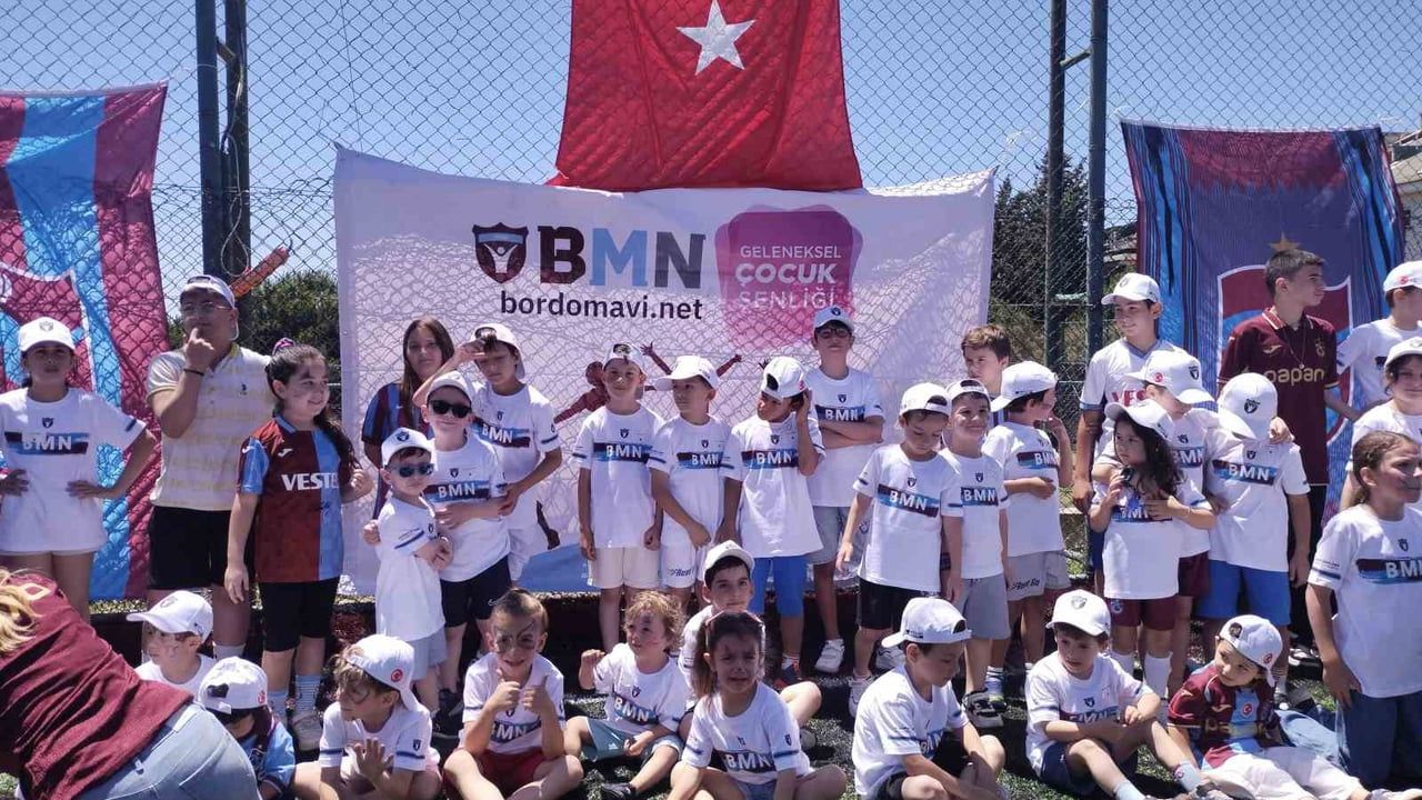 BordoMavi.Net’in geleneksel çocuk şenliği Üsküdar’da renkli görüntülere sahne oldu