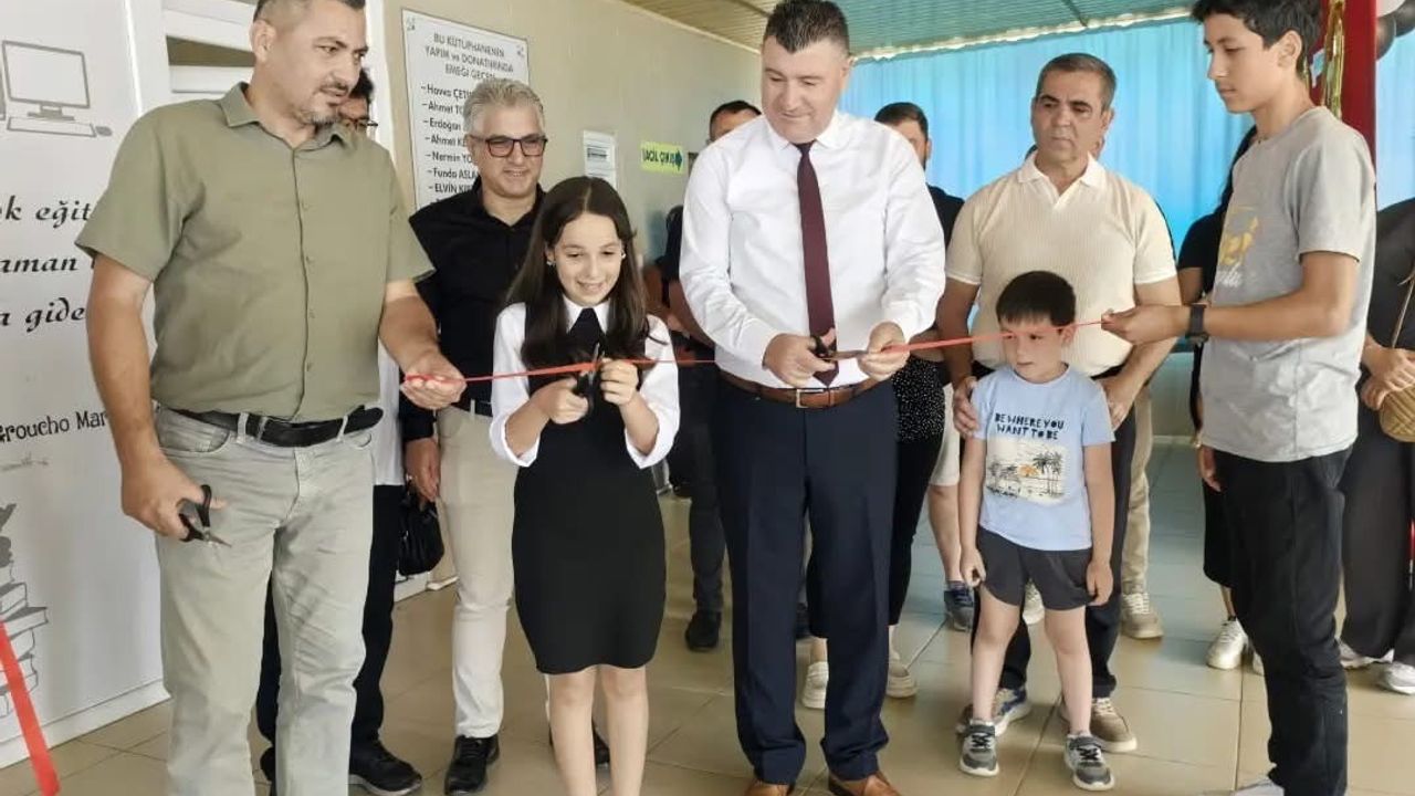 Bozyazı'da genç yetenek sergisi: Açelya Ahsen Ökmen'in resimleri sanatseverlerle buluştu