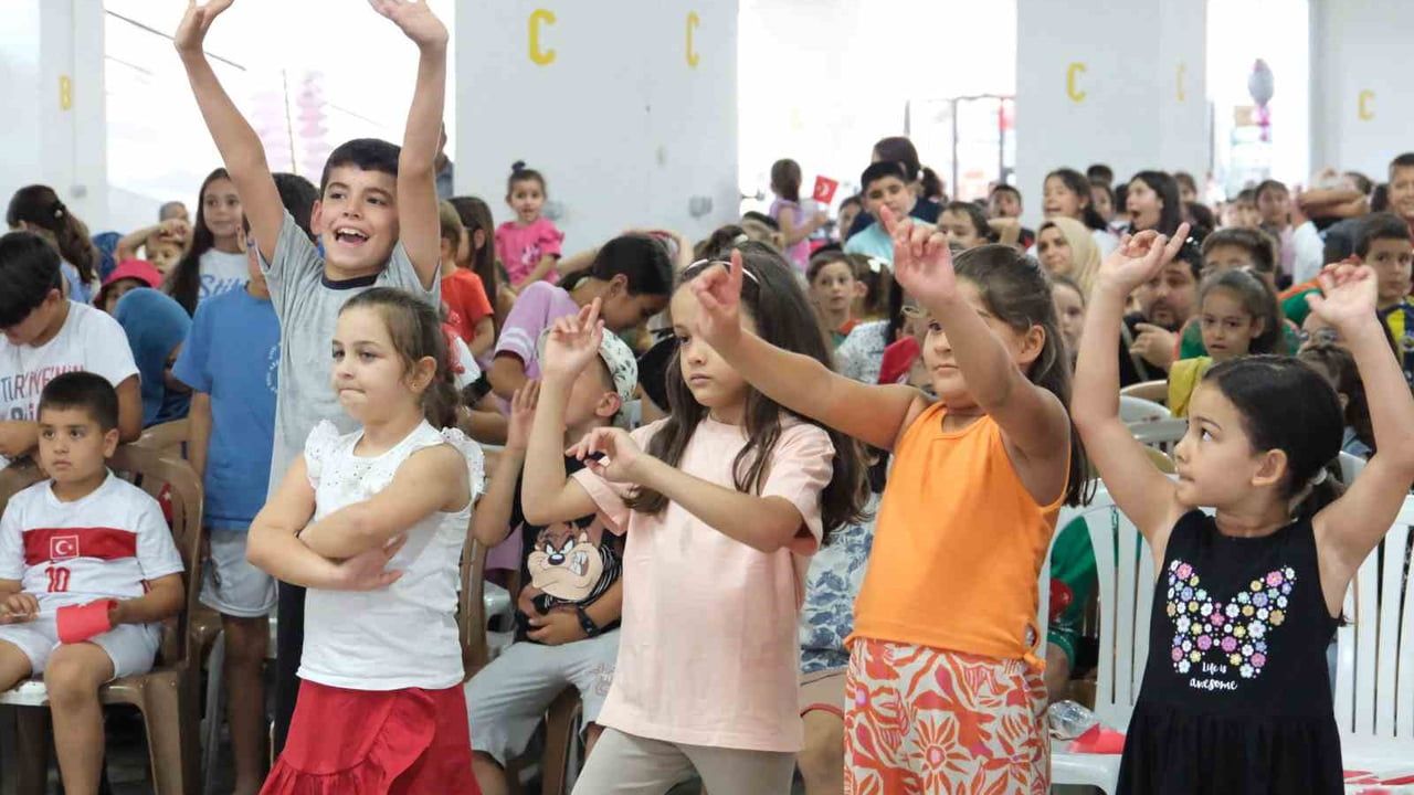 Buharkent'te 5. geleneksel çocuk eğlencesi festivali düzenlendi