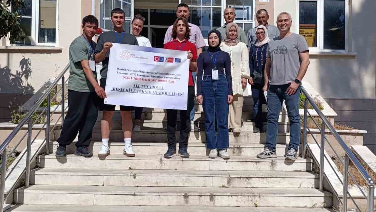 Buldanlı öğrenciler İtalya’da 3 aylık aşçılık stajı görecekler