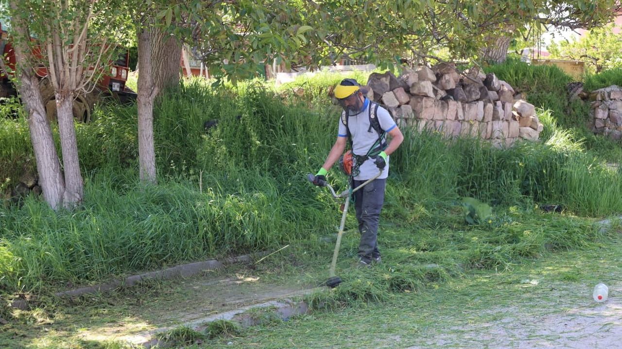 Bünyan Belediyesi çevre kirliliğine karşı temizlik ve düzenleme çalışmalarını sürdürüyor