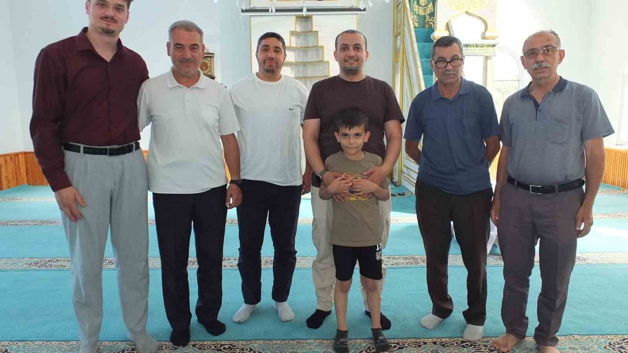 Burhaniye'de imam dayanışması sürüyor