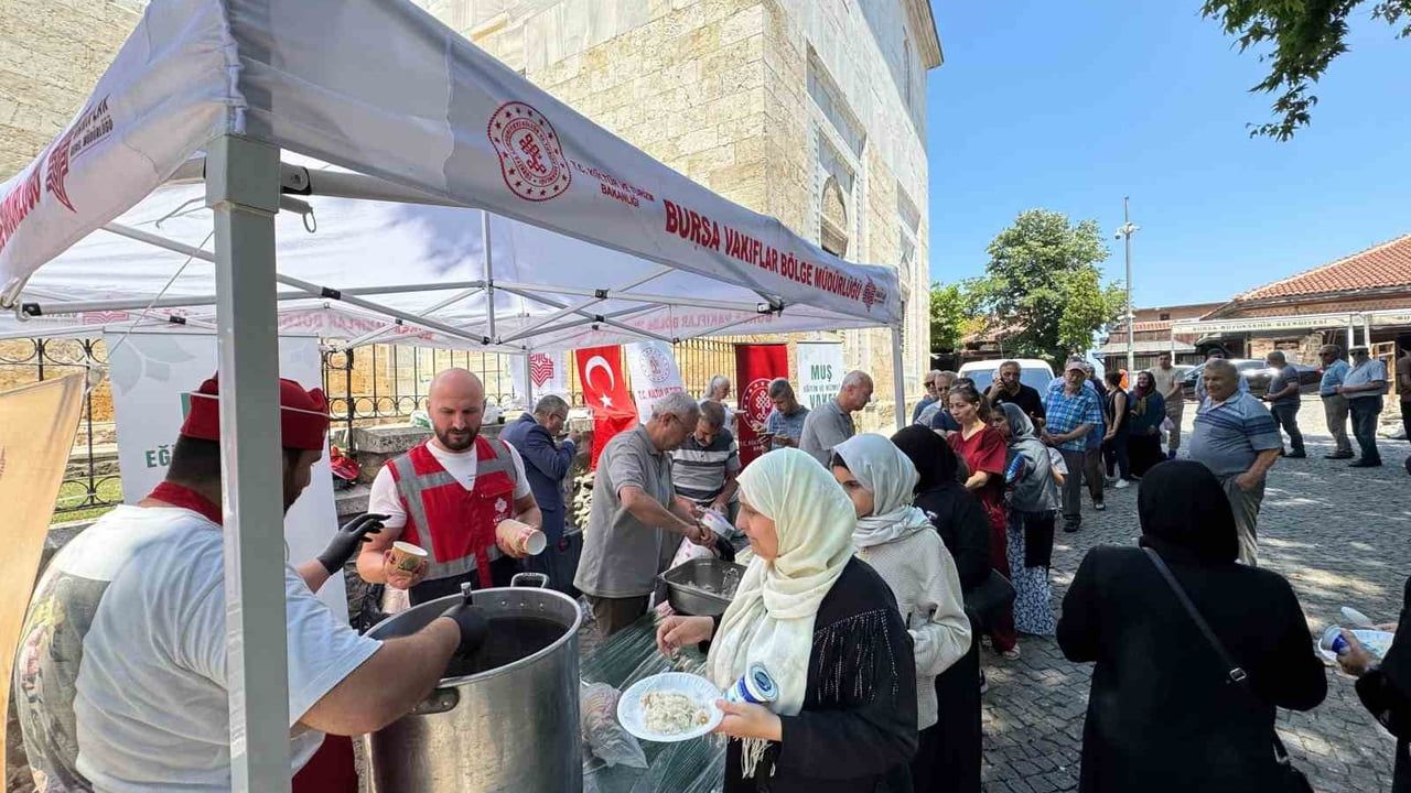 Bursa'da Sultan Çelebi Mehmed Han vefatının 605. yılında anıldı