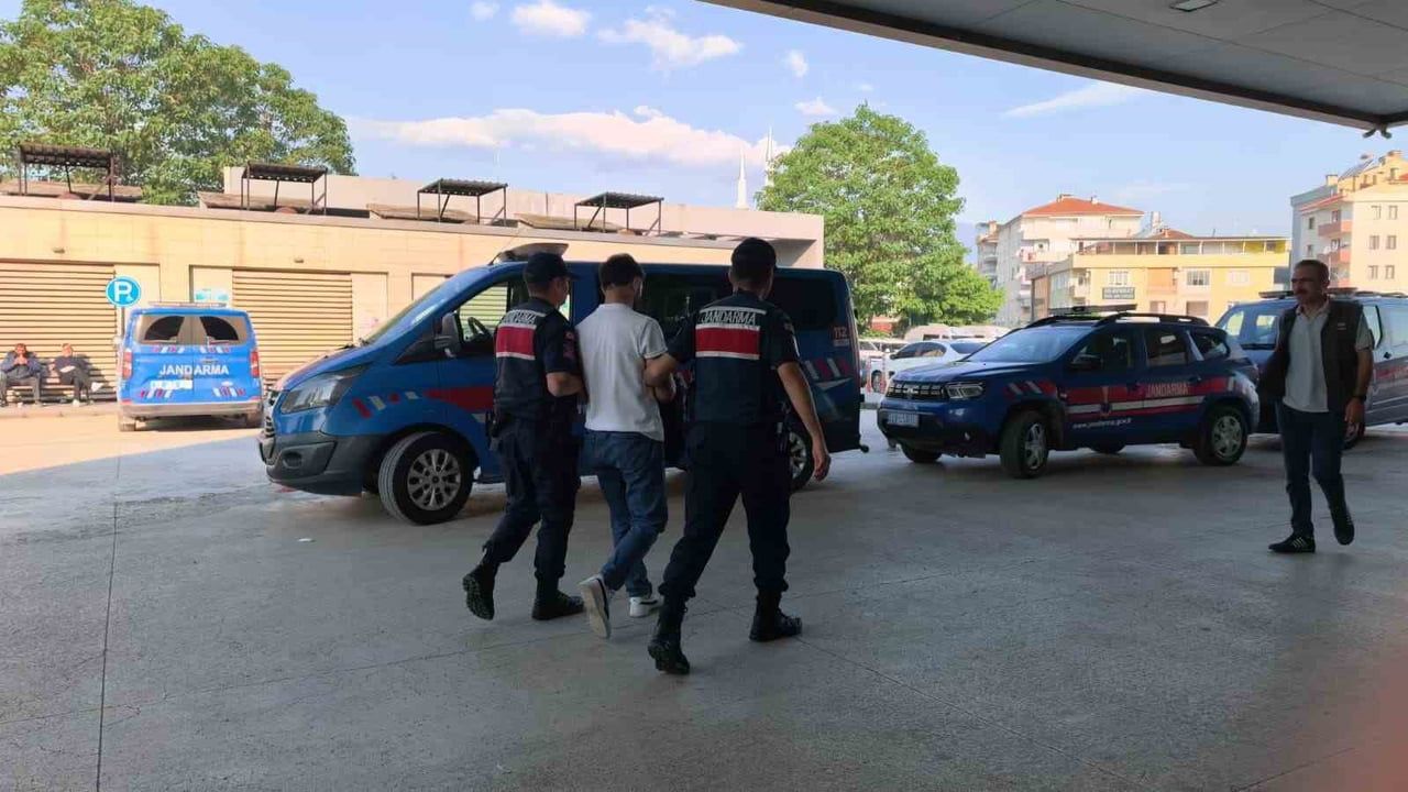 Bursa İnegöl'de Uyuşturucu Operasyonu: 500 Jandarma ile 70 Adrese Eş Zamanlı Baskın