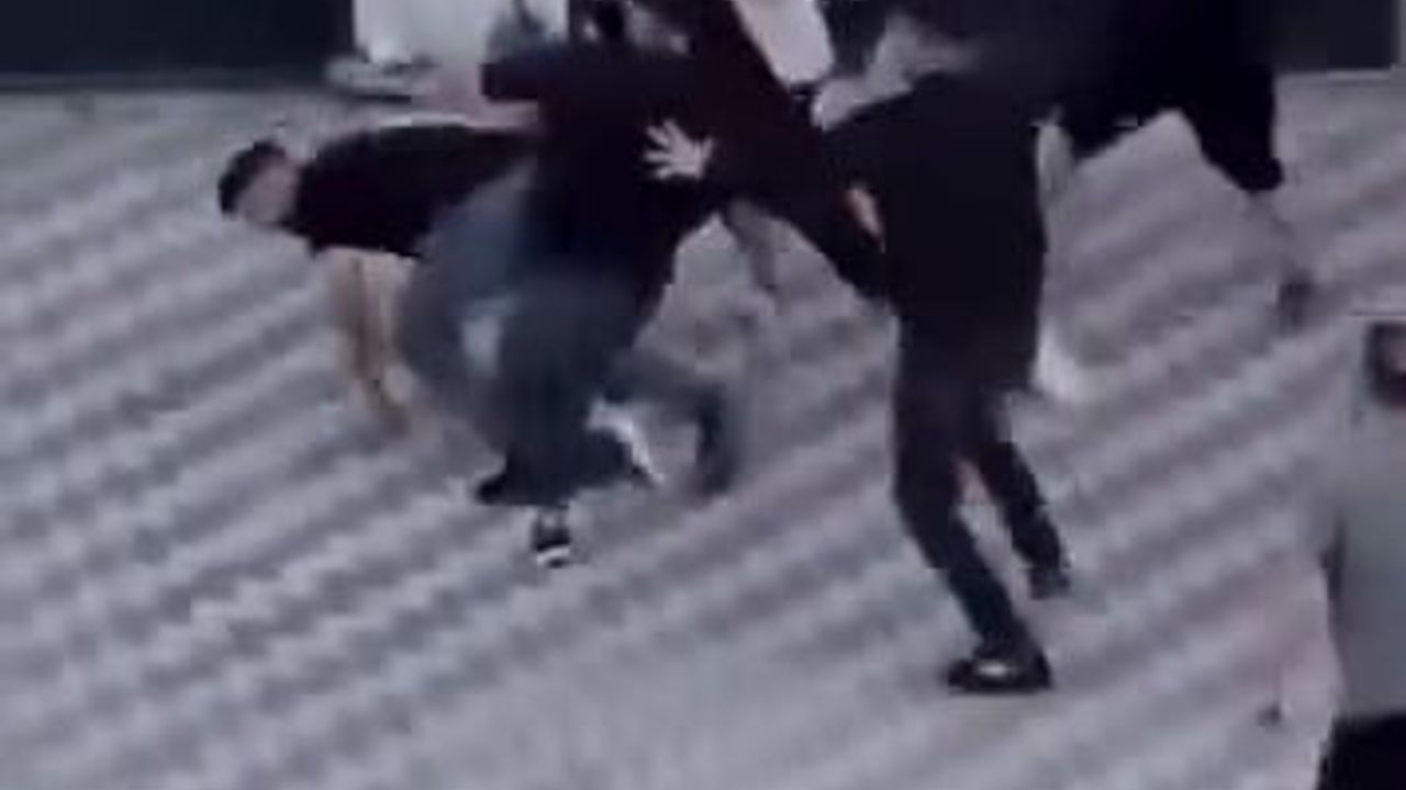 Bursa'nın İnegöl ilçesinde kemer ve ıstakalarla kavga