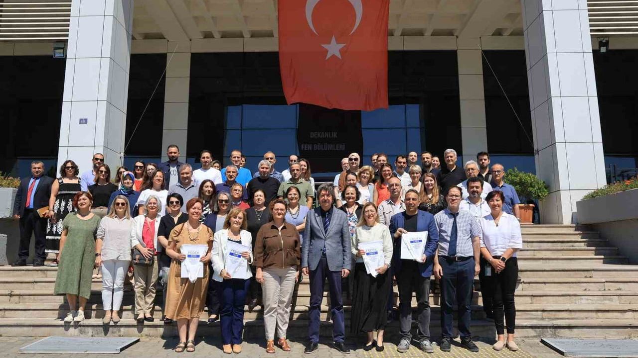 Bursa Uludağ Üniversitesi Fen Edebiyat Fakültesi'nde dört bölüme FEDEK akreditasyonu