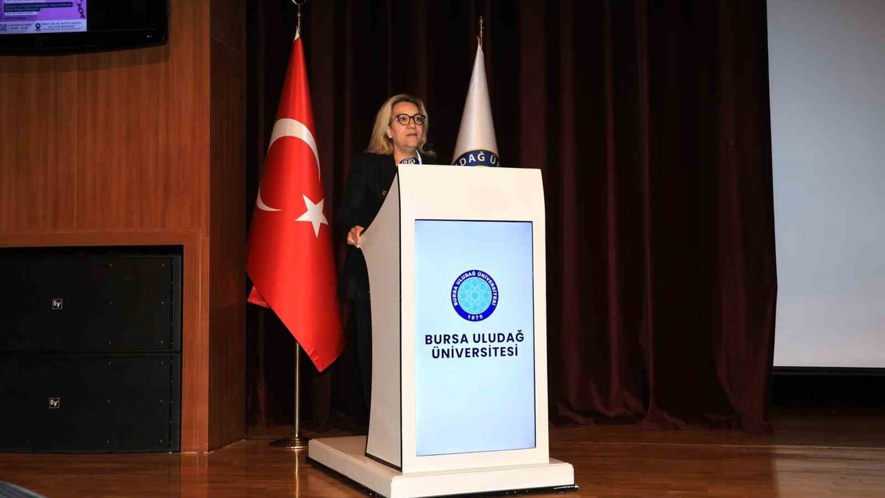 Bursa Uludağ Üniversitesi'nde "Tütün Endüstrisinin Evrimi" Sempozyumu: Yeni Stratejiler ve Riskler