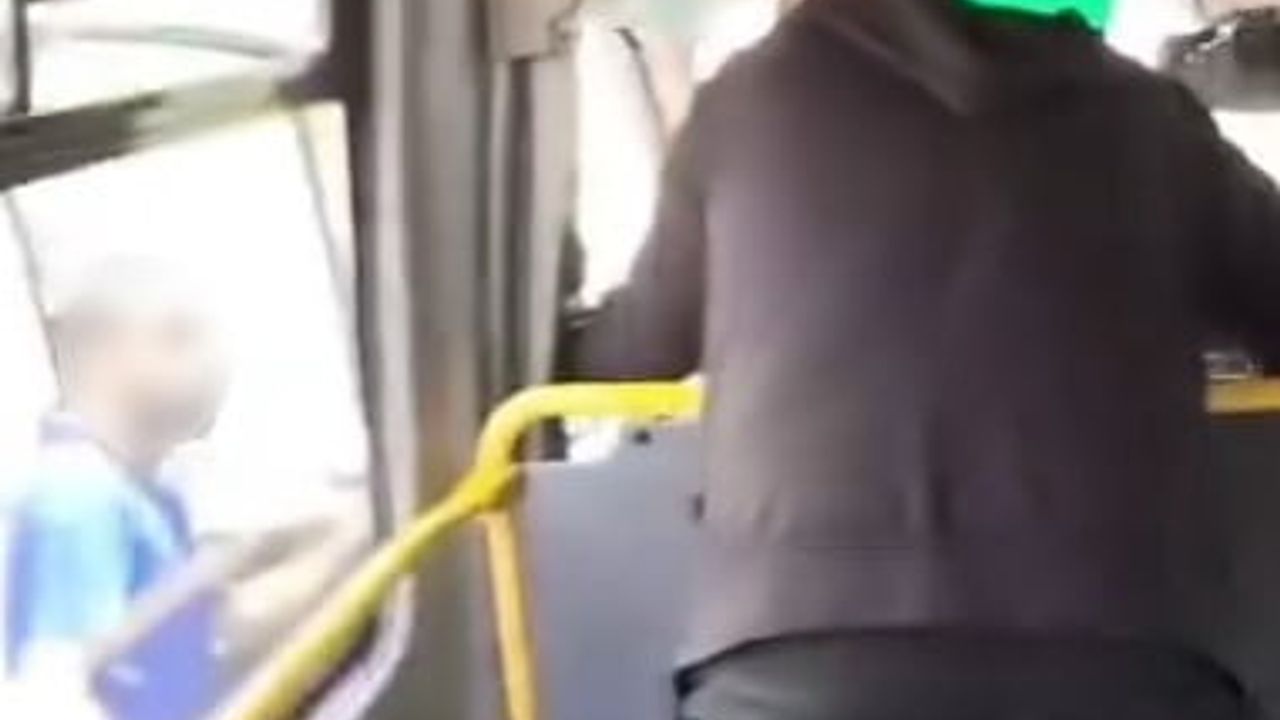 Bursa Yıldırım'da minibüste 5 TL'lik eksik ödeme tartışması polise taşındı