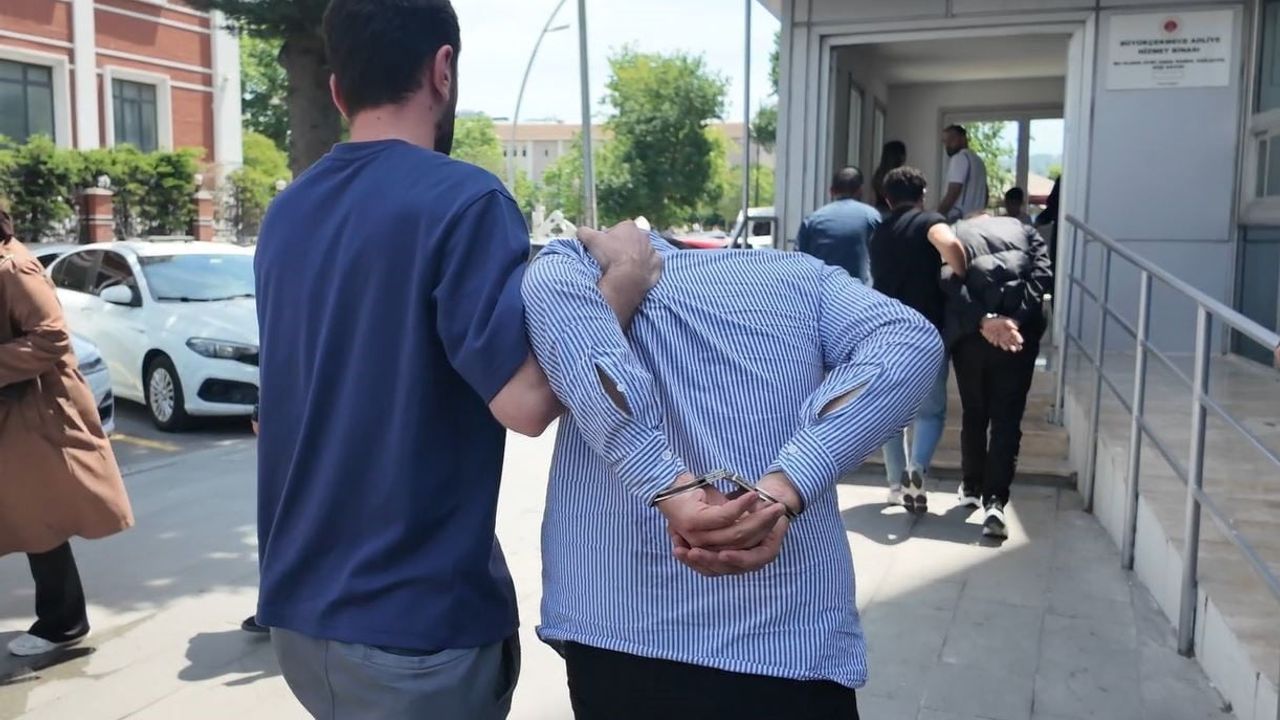 Büyükçekmece adliyesine getirilen soygunun iki kilit ismi ifadeye çağrıldı