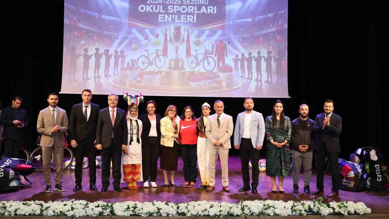 Büyükşehir'den 2024-2025 sezonu okul sporları enleri programı