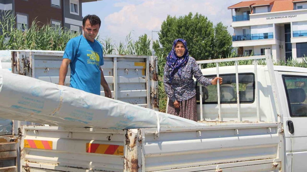 Büyükşehir’den Gazipaşalı üreticilere naylon desteği